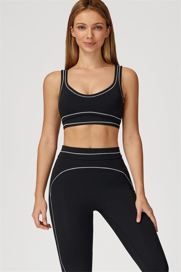 The Amara Sports Bra Leggings 2-Piece Set