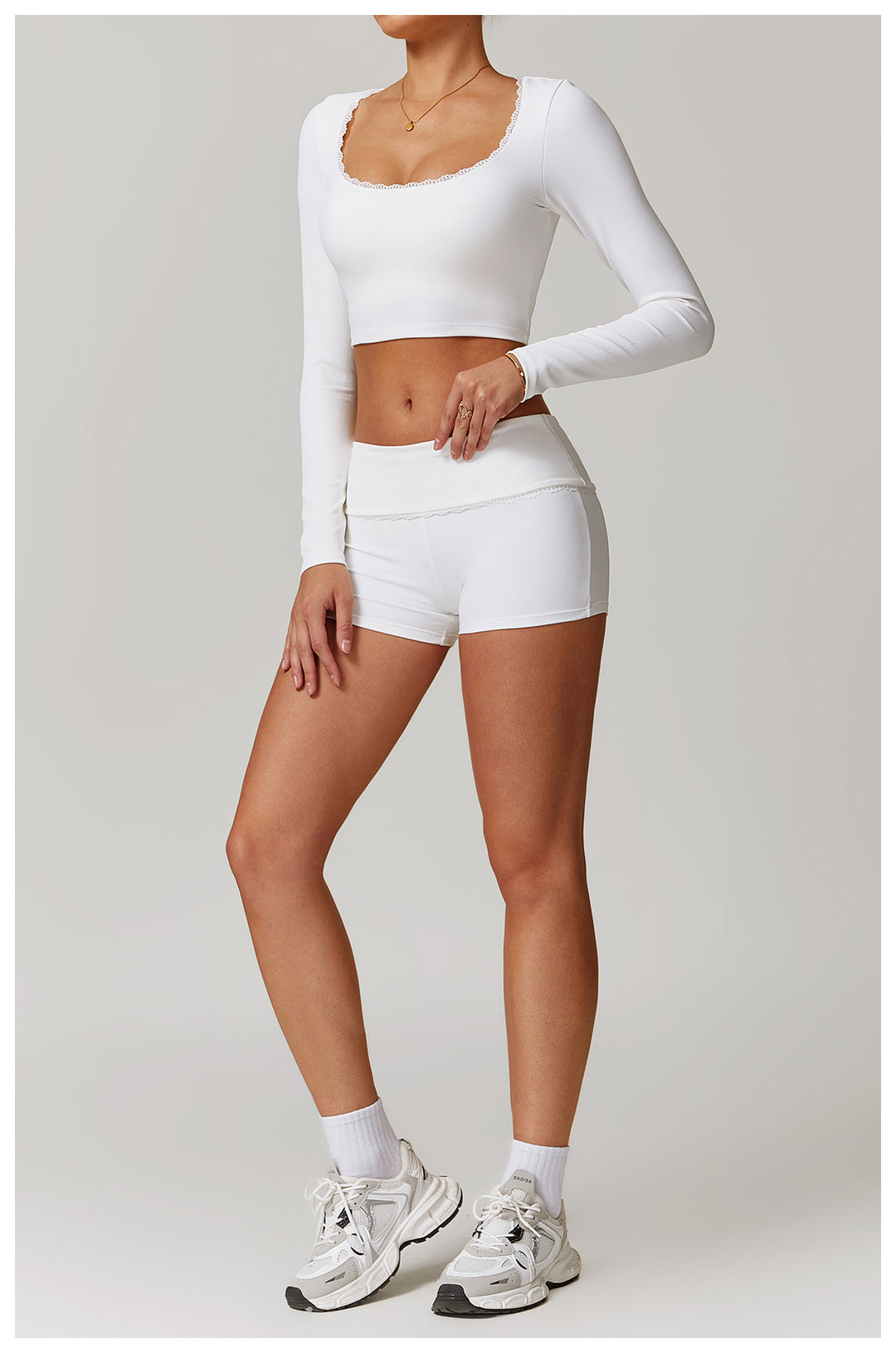 Miran Long-Sleeve Ribbed Crop Top