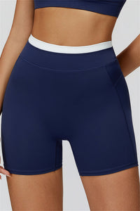 The Canyon Sports Bra Shorts 2-Piece Set