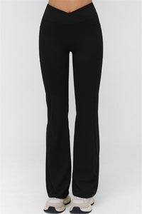 The BoldFit Sports Bra Flared Leggings 2-Piece Set