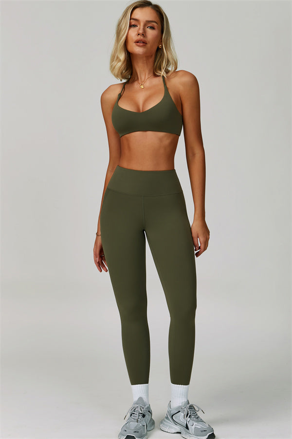 The Bold Cross Back Sports Bra Leggings 2-Piece Set