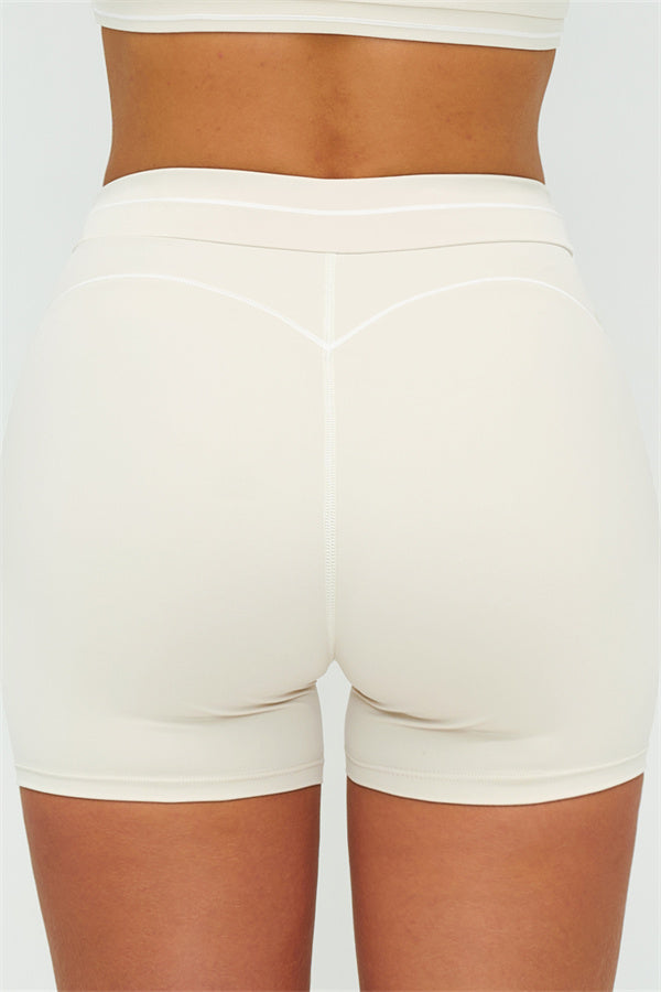 The Amara Long Sleeve T-shirt Shorts 2-Piece Set