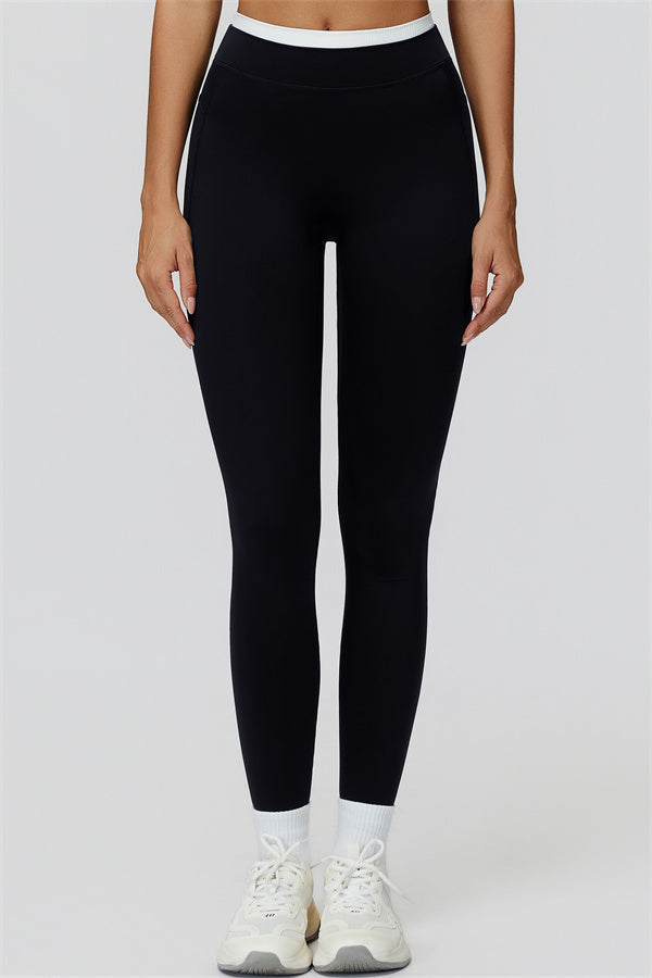 The Canyon Sports Bra Leggings 2-Piece Set