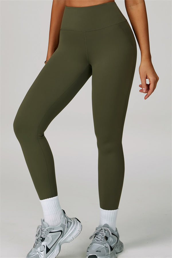 The Bold Cross Back Sports Bra Leggings 2-Piece Set