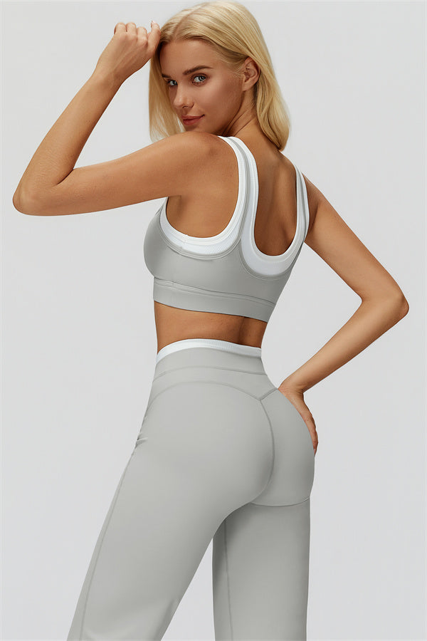 The Canyon Sports Bra Flared Leggings 2-Piece Set — Light Grey - Image 2