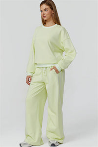 The Amara Sweatshirt Pants 2-Piece Set