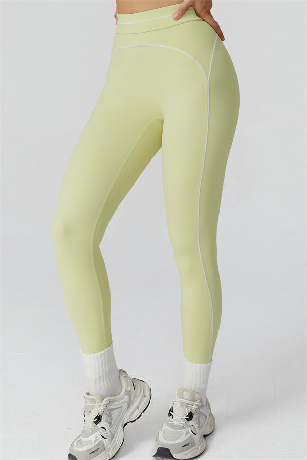 The Amara Sports Bra Leggings 2-Piece Set