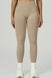 Bali Motion Sports Bra Leggings 2-Piece Set