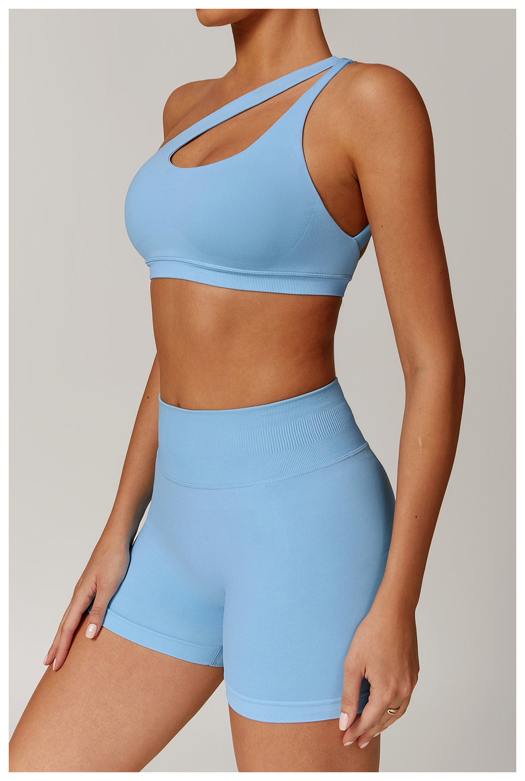 Aspen One-Shoulder Sports Bra