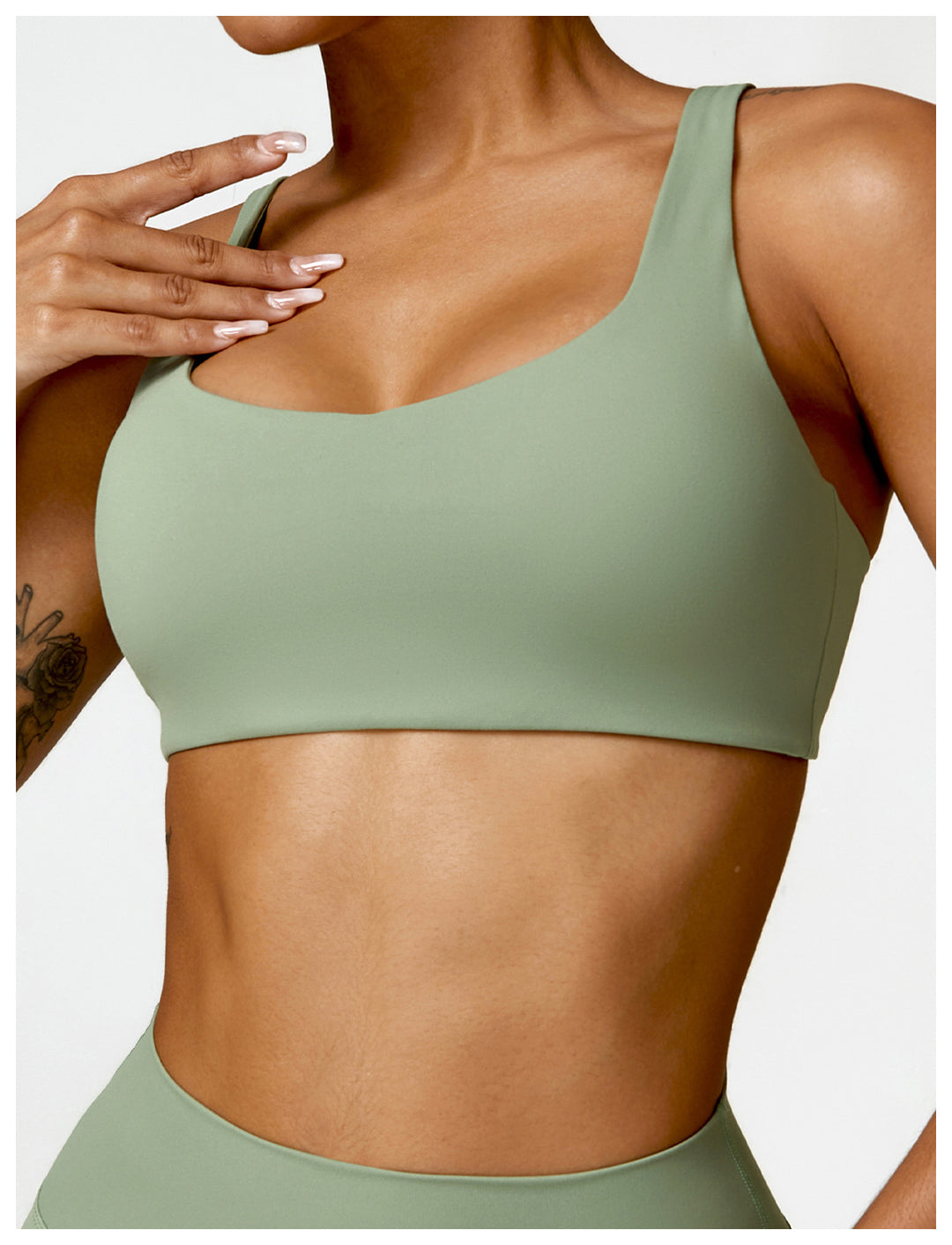 Evania Sports Bra