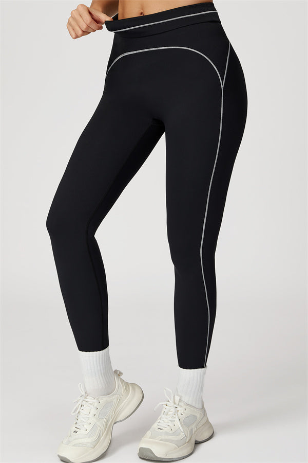 The Amara Sports Bra Leggings 2-Piece Set
