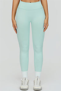 The Lagoon Sports Bra Leggings 2-Piece Set