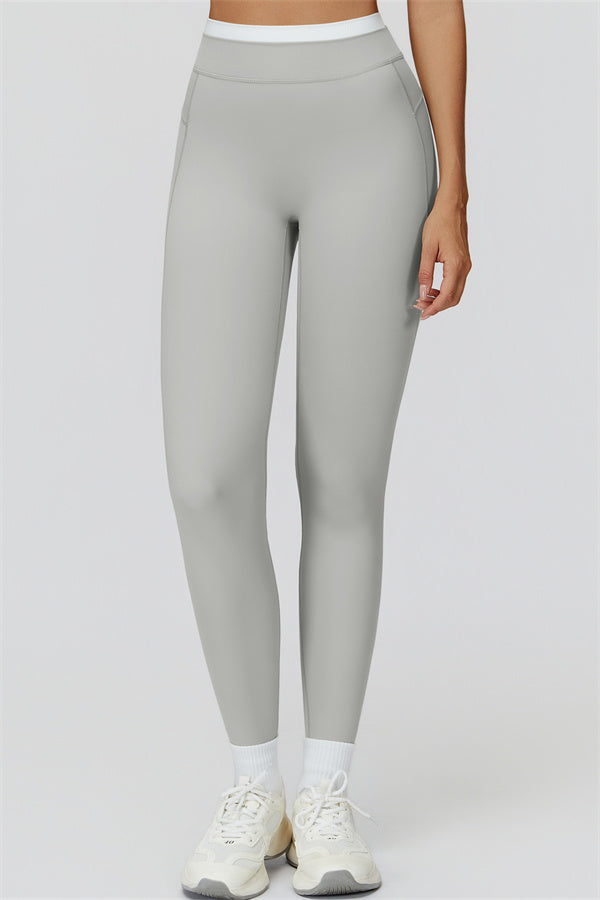 The Canyon Sports Bra Leggings 2-Piece Set