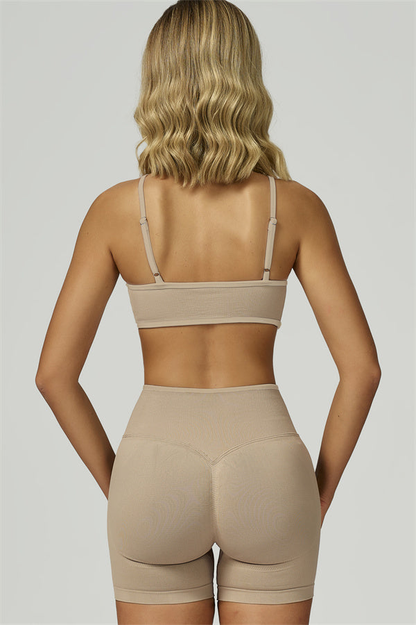 Bali Motion Sports Bra Shorts 2-Piece Set