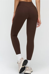 The BoldFit Sports Bra Leggings 2-Piece Set