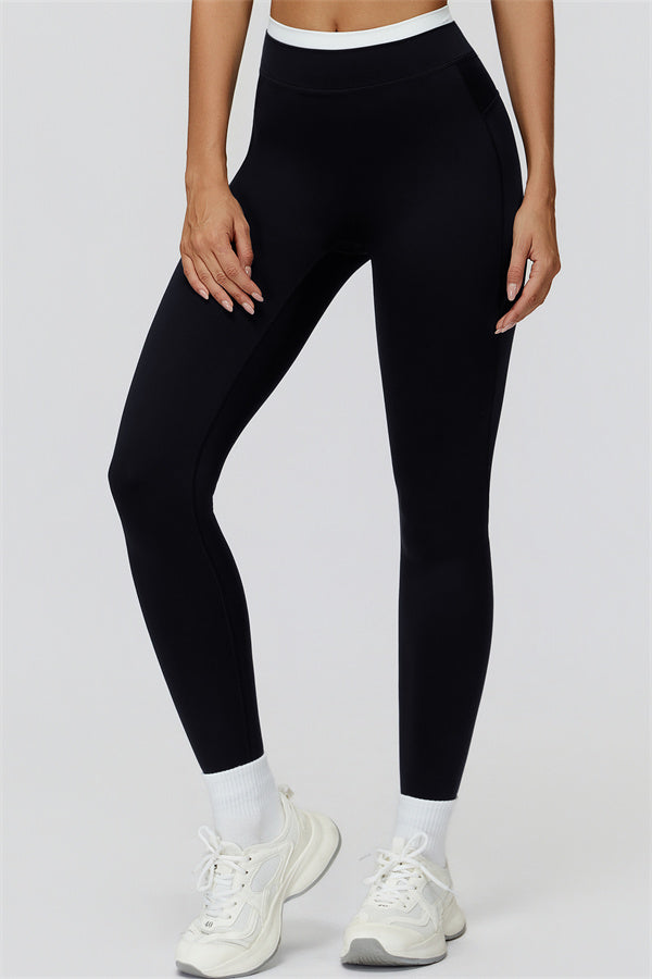 The Canyon Crop Tank Leggings 2-Piece Set