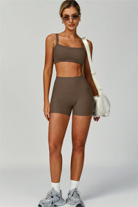 The Burst Sports Bra Shorts 2-Piece Set