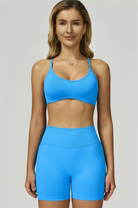 Bali Motion Sports Bra Shorts 2-Piece Set