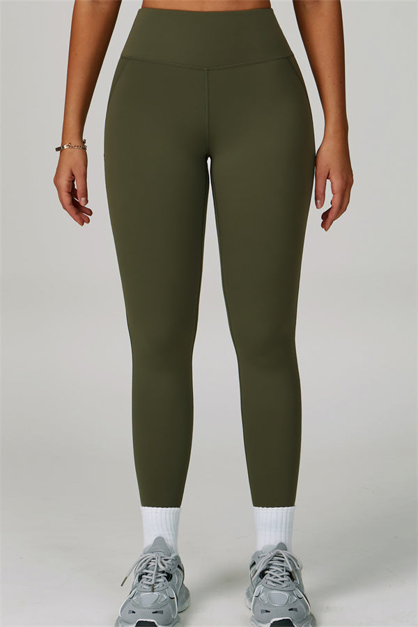 The Bold Cross Back Sports Bra Leggings 2-Piece Set