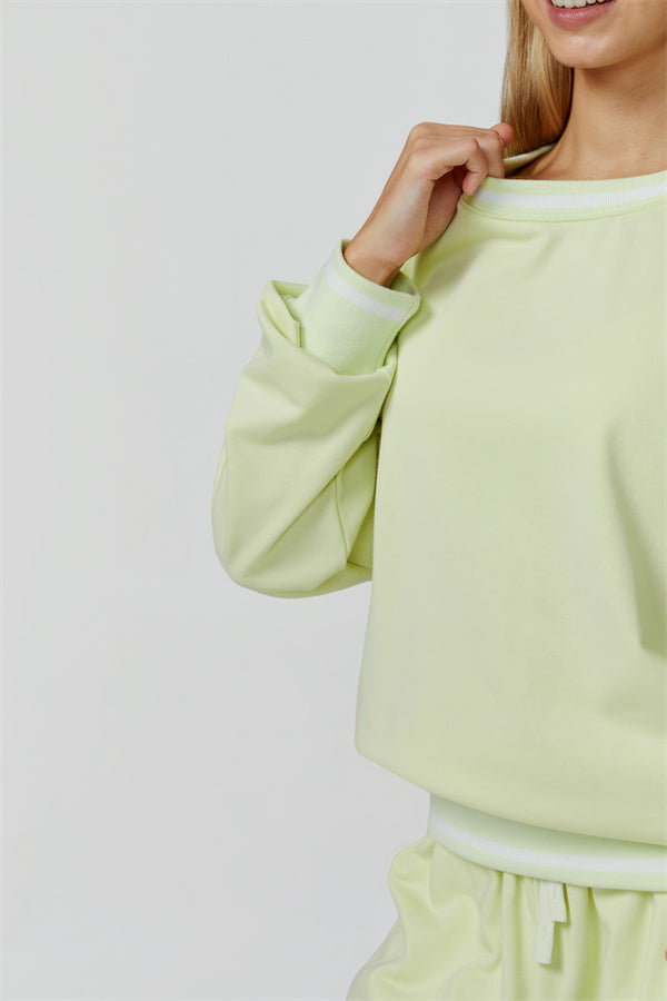 The Amara Sweatshirt Pants 2-Piece Set